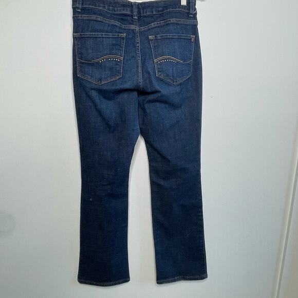 Lee Medium Wash Curvy Fit Mid Rise Bootcut Denim Jeans Stretch Blue Women's Sz 8 - Picture 2 of 13